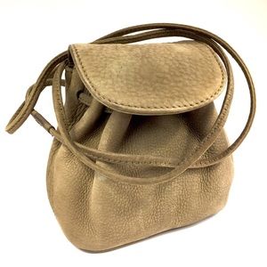 Coach crossbody bucket bag